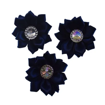 20Pcs Tumši zila Petaled rozete satīna lente ziedi ar AB rhinestone pogu, izmantojot DIY galvu klipus matu aksesuāri 4.5 cm