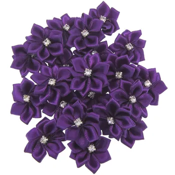 40Pcs Violeta Mazo Satīna Auduma Ziedi Rhinestone Ziedi Appliques Šūšanas Apdare Kāzu Drānās 2.8 cm