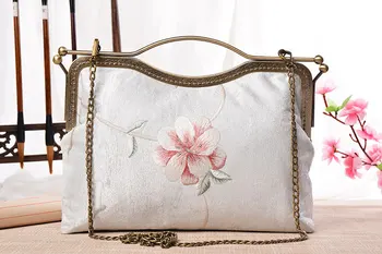 Roku Darbs Sieviešu Vintage Retro Šiku Ziedu Izšuvumu Viktorijas Luksusa Dizaina Somas Dāma Lielo Izmēru Ķēdes Aizdare Messenger Bag