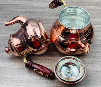 Turcijas Vara Tējas Katlā, Roku darbs kopumu, Metālkalumi tējas katlā tējkannu tradicionālo